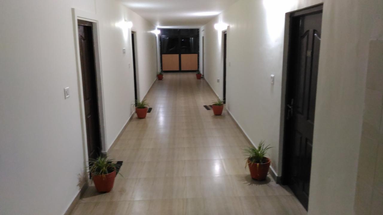 Dhoni Castle Hotel Palakkad Buitenkant foto